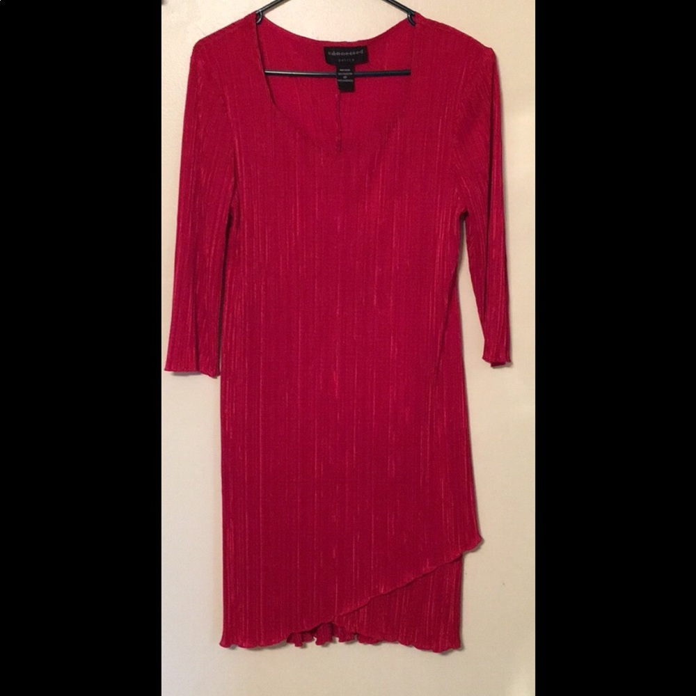 Ribbed red dress